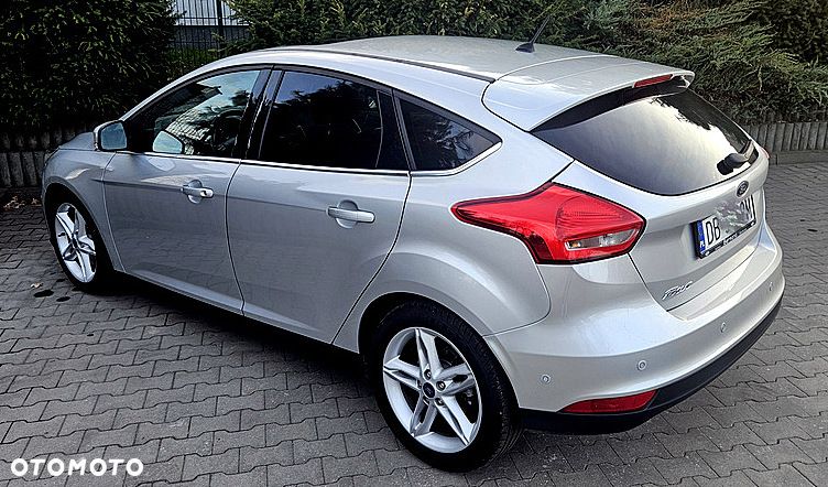 Ford Focus 2.0 TDCi Titanium ASS - 5