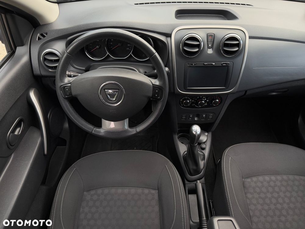 Dacia Logan TCe 90 S&S Laureate - 30