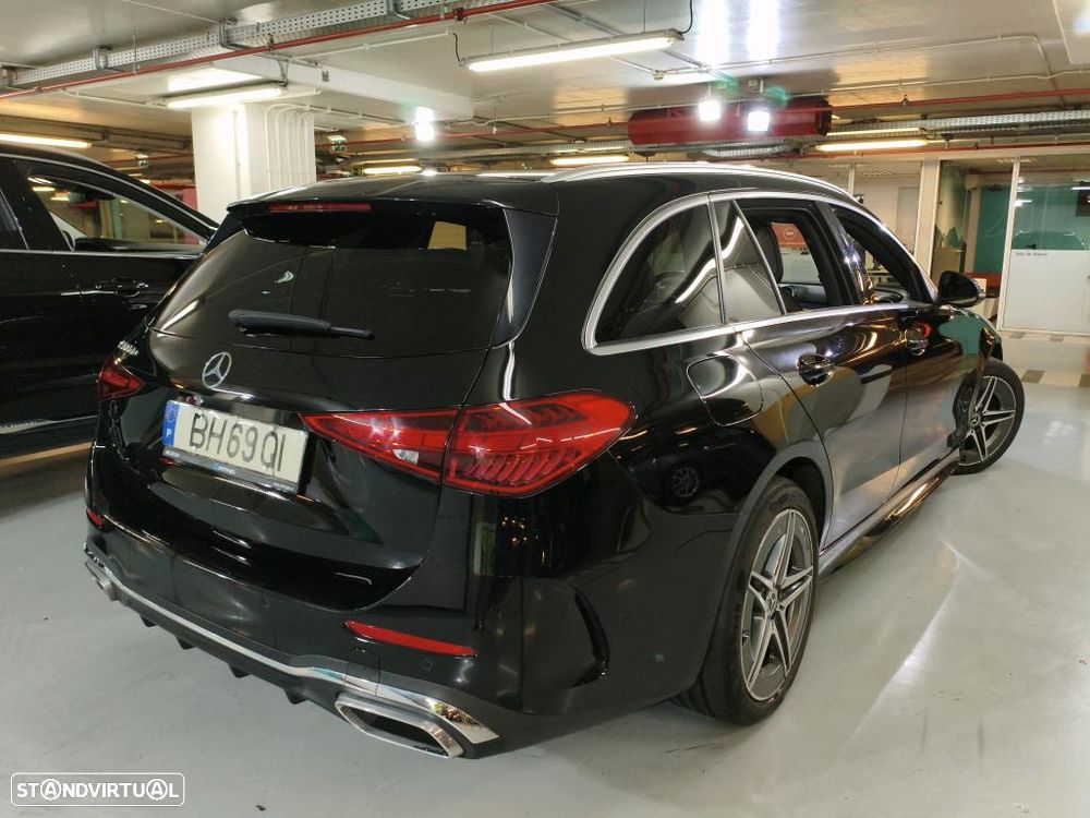 Mercedes-Benz C 300 de AMG Line - 4