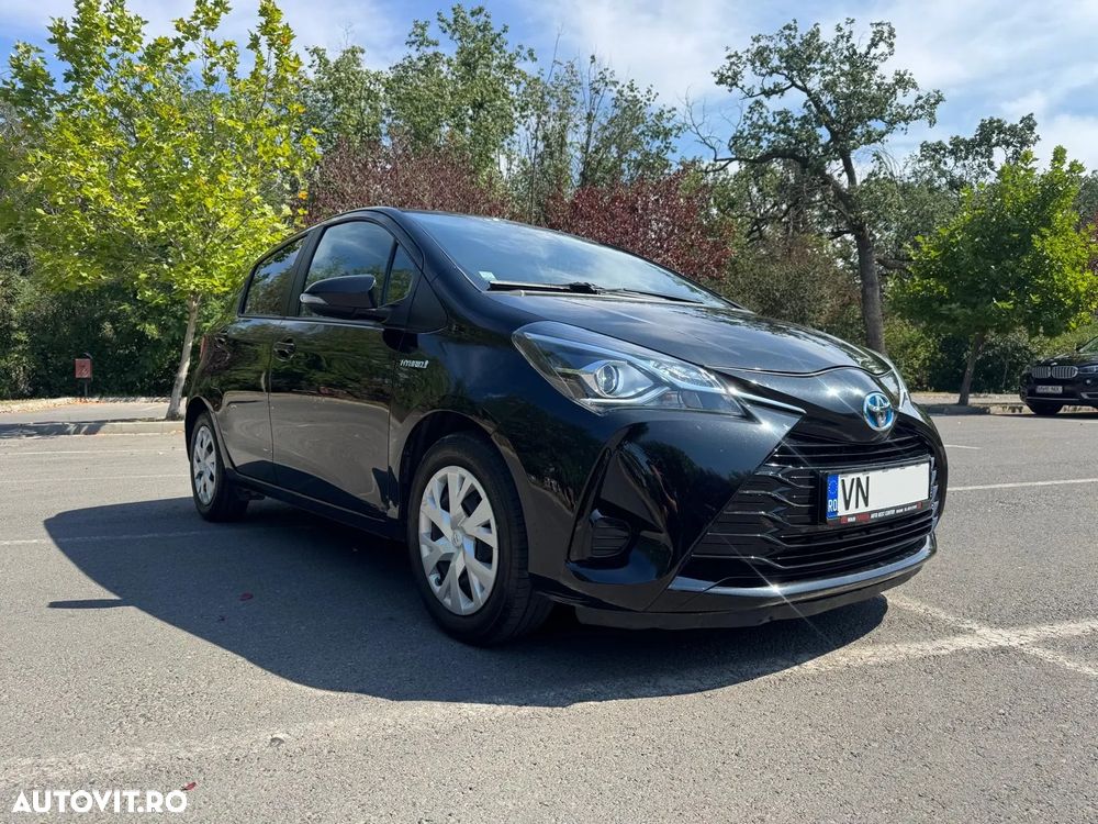 Toyota Yaris 1.5 VVT-i HSD Exclusive Premiere - 2