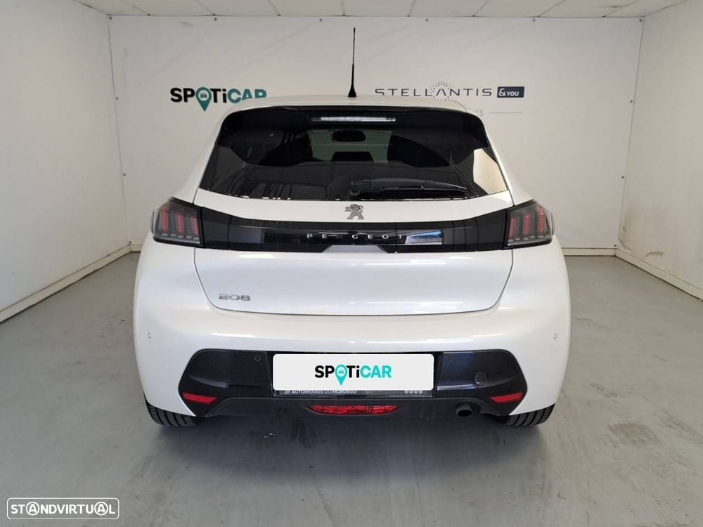 Peugeot 208 1.2 PureTech Allure Pack EAT8 - 7