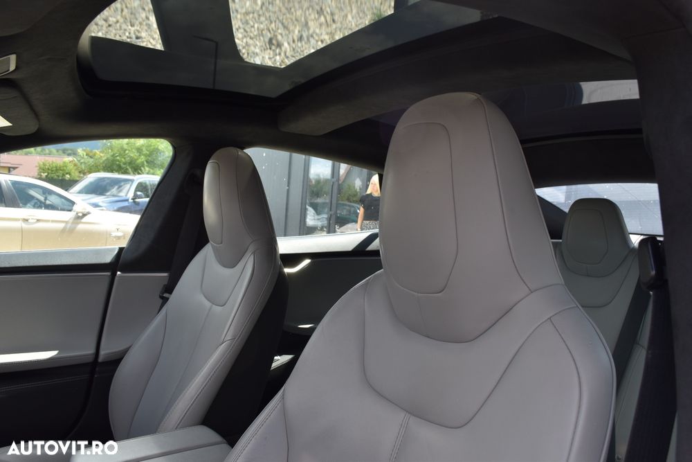 Tesla Model S 85D Allradantrieb - 7