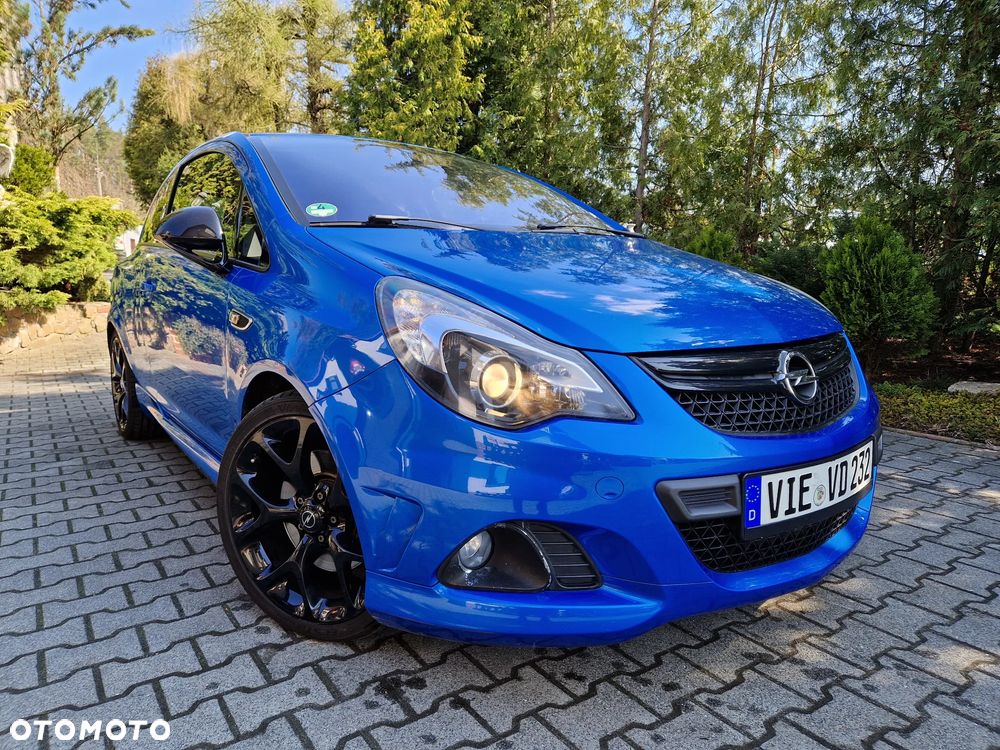 Opel Corsa - 1