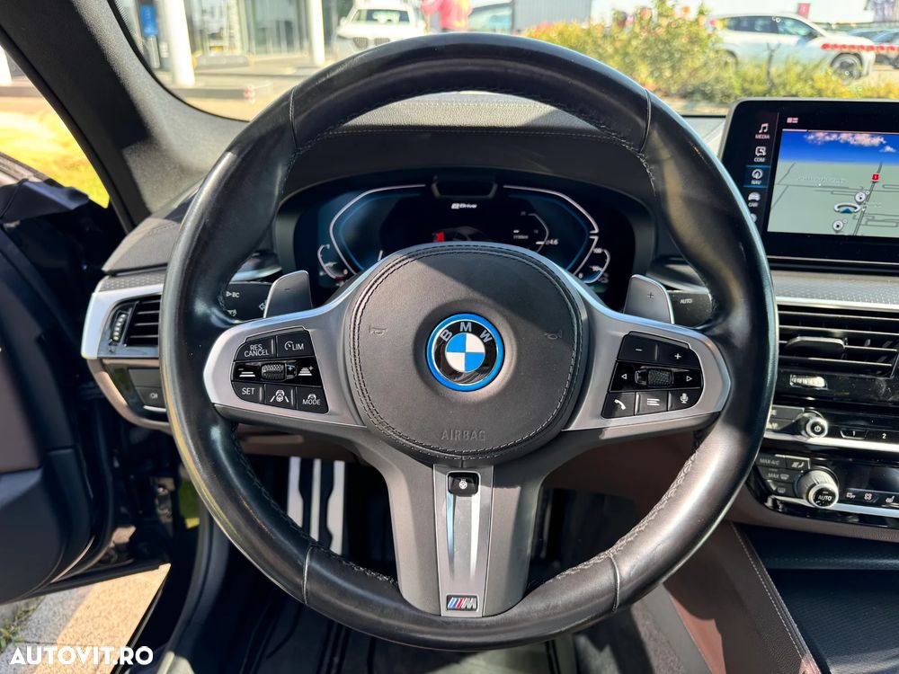 BMW Seria 5 545e xDrive AT PHEV - 12