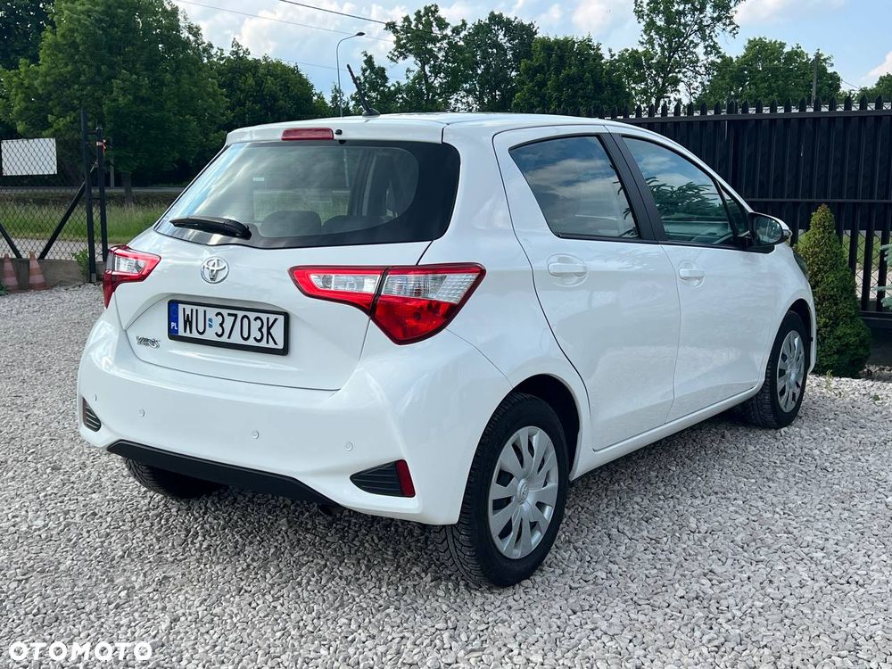 Toyota Yaris 1.5 Active - 4