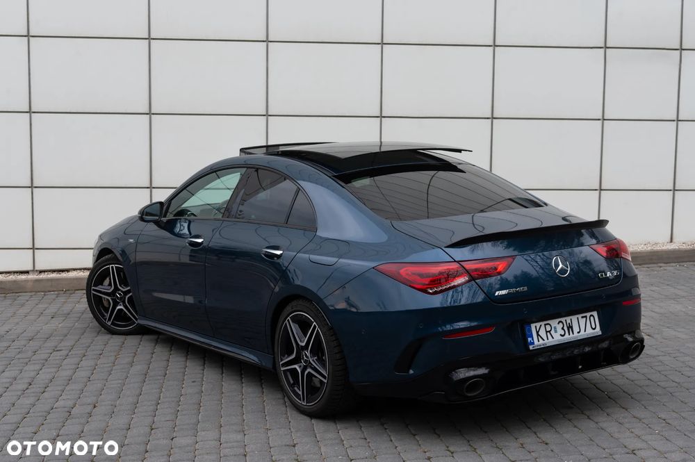 Mercedes-Benz CLA - 11