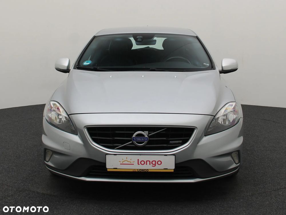 Volvo V40 D4 Drive-E R-Design Kinetic - 2