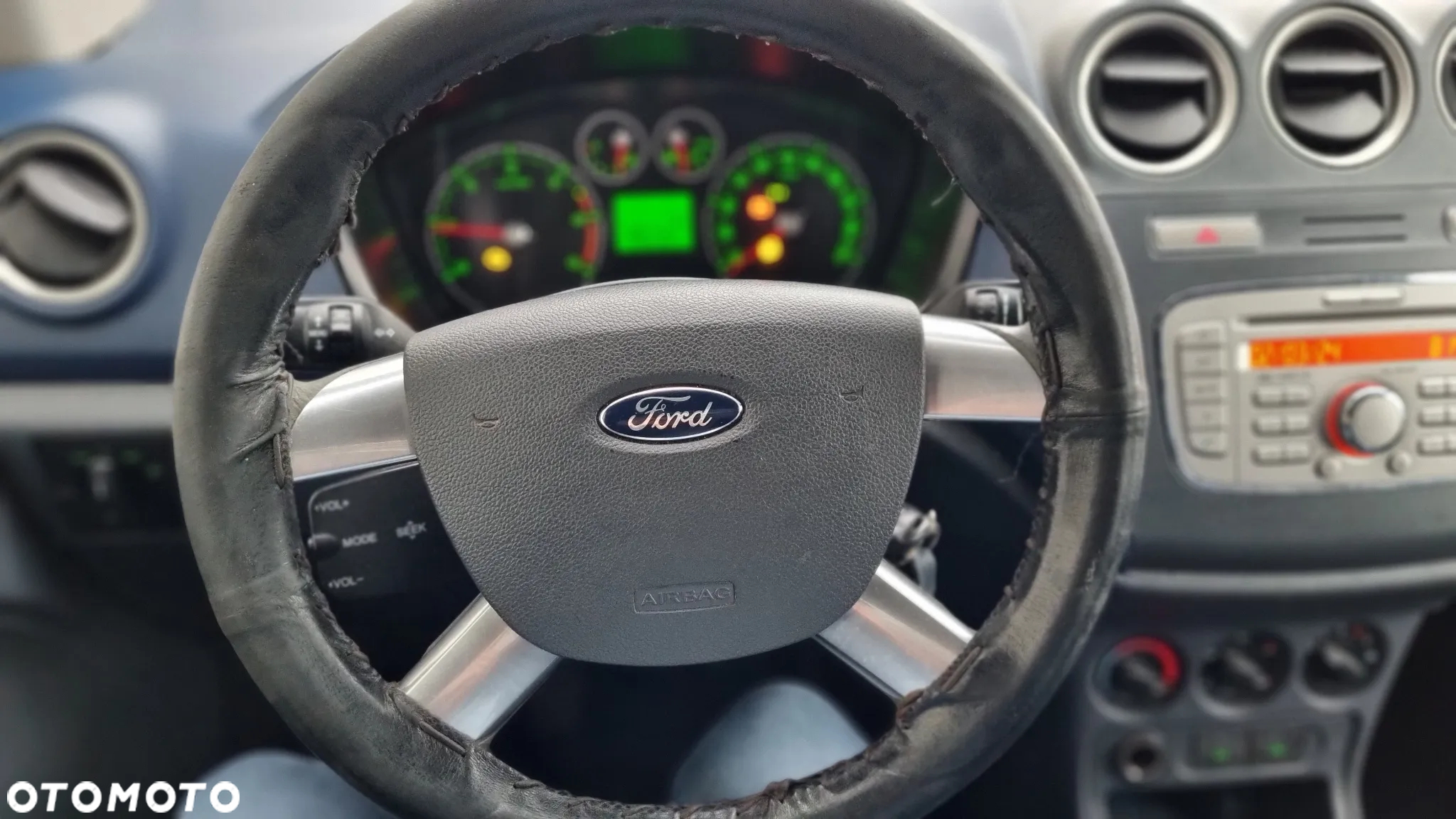 Ford Transit Connect - 7