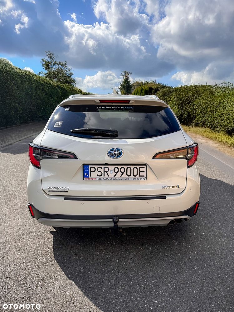 Toyota Corolla 2.0 Hybrid Trek - 11
