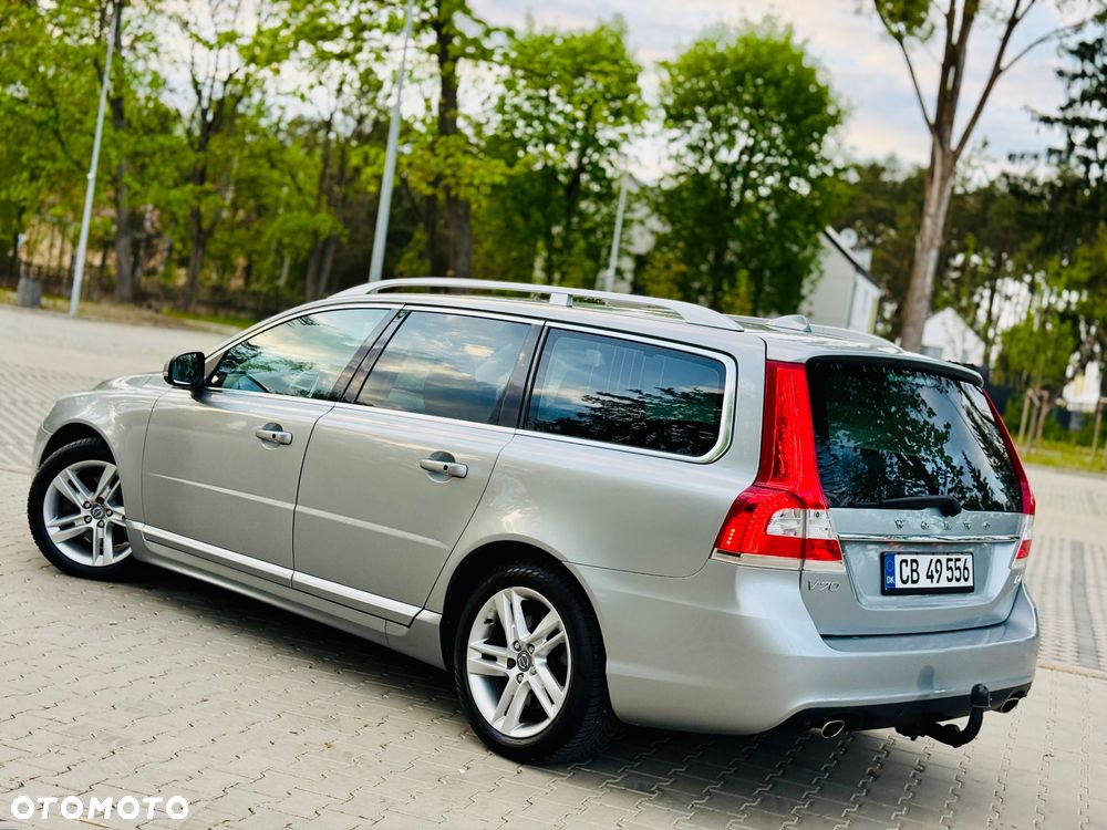 Volvo V70 D4 Geartronic Momentum - 33