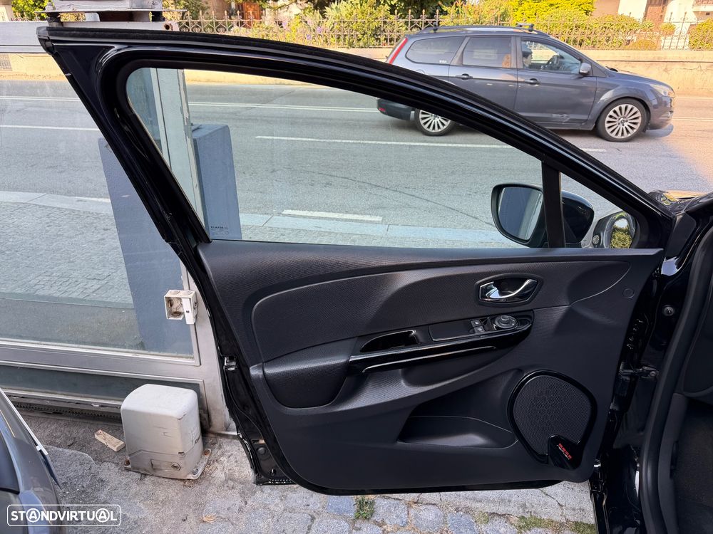 Renault Clio 1.5 dCi Limited - 12