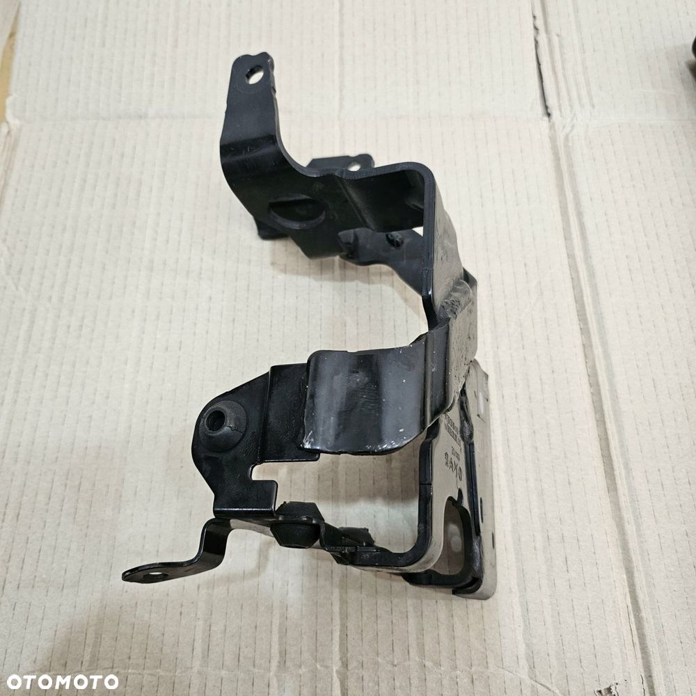 peugeot 208 ii 2008 ii uchwyt mocowanie wspornik pompy abs - 2