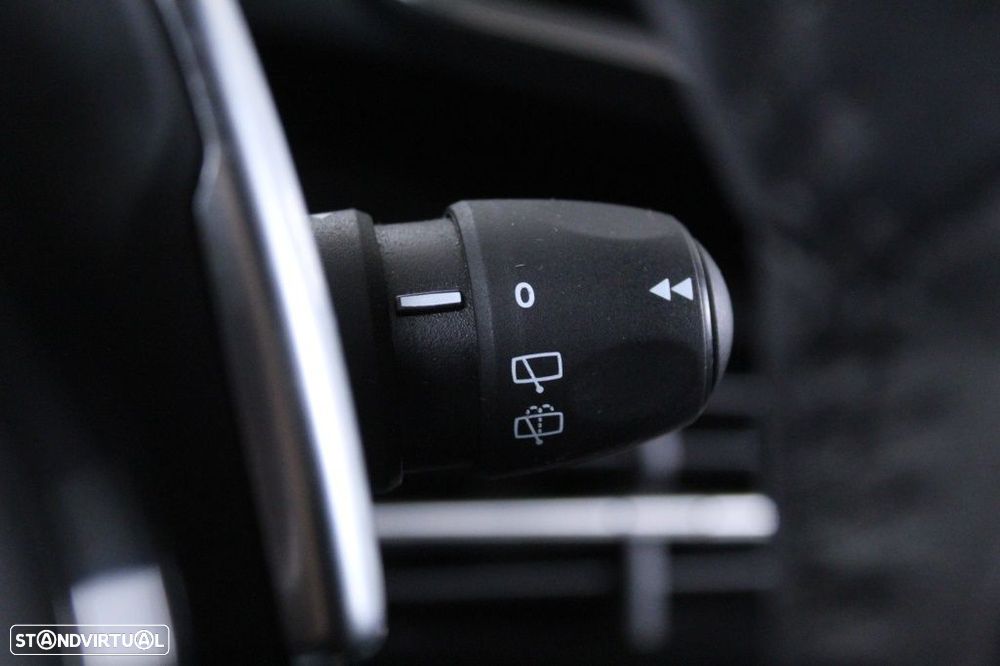 Peugeot 2008 1.5 BlueHDi Active Pack EAT8 - 25