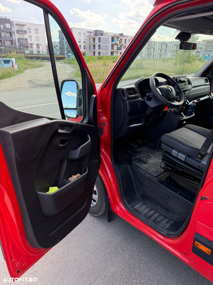 Renault Master - 24
