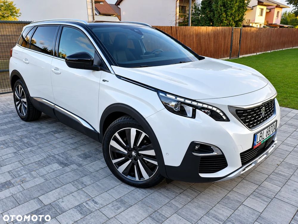 Peugeot 5008 - 8