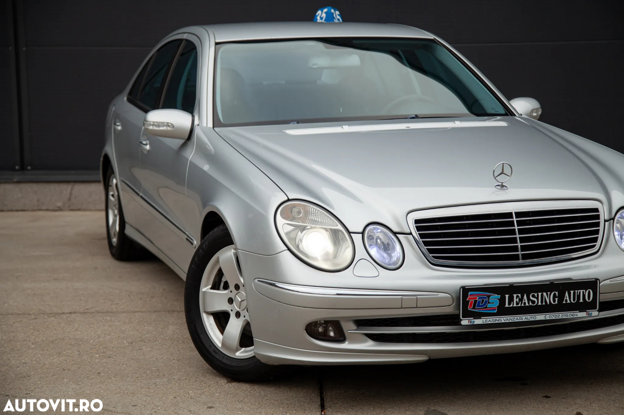 Mercedes-Benz E 320 T CDI 7G-TRONIC Avantgarde - 28