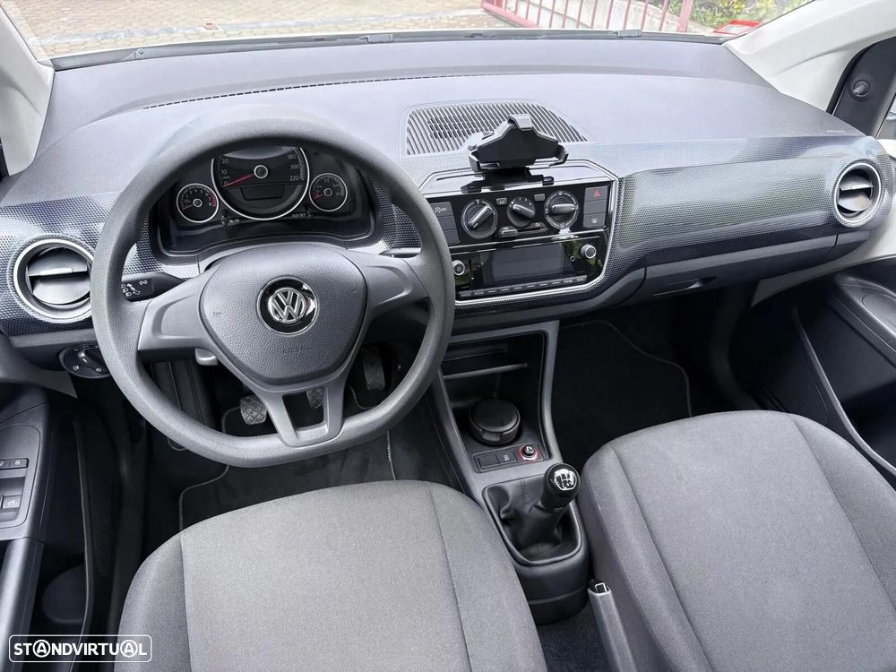 VW Up! 1.0 BMT Move - 31