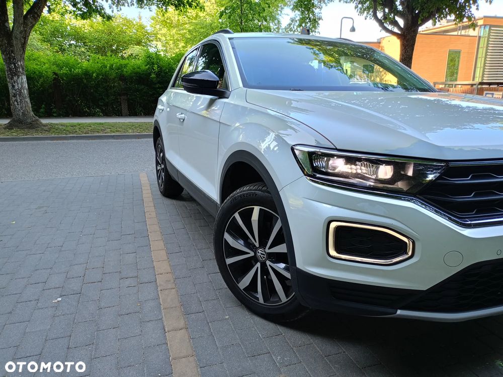 Volkswagen T-Roc 1.5 TSI ACT Advance DSG - 2
