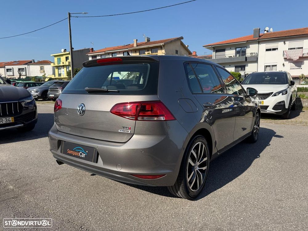 VW Golf 1.6 TDi Highline DSG - 4