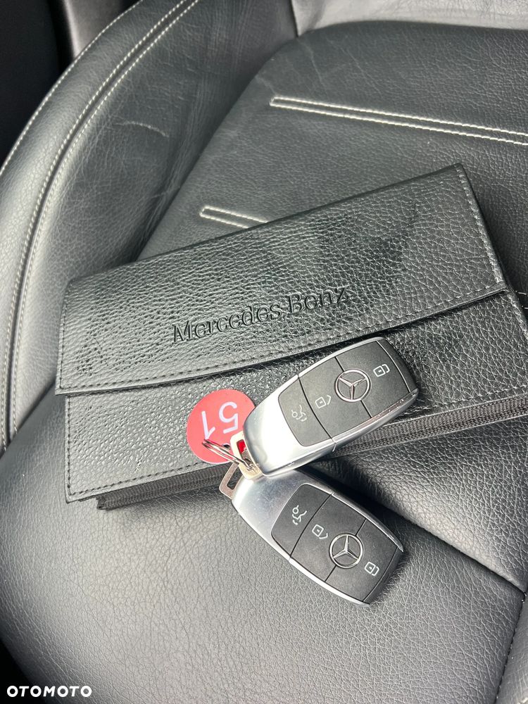 Mercedes-Benz CLA - 36