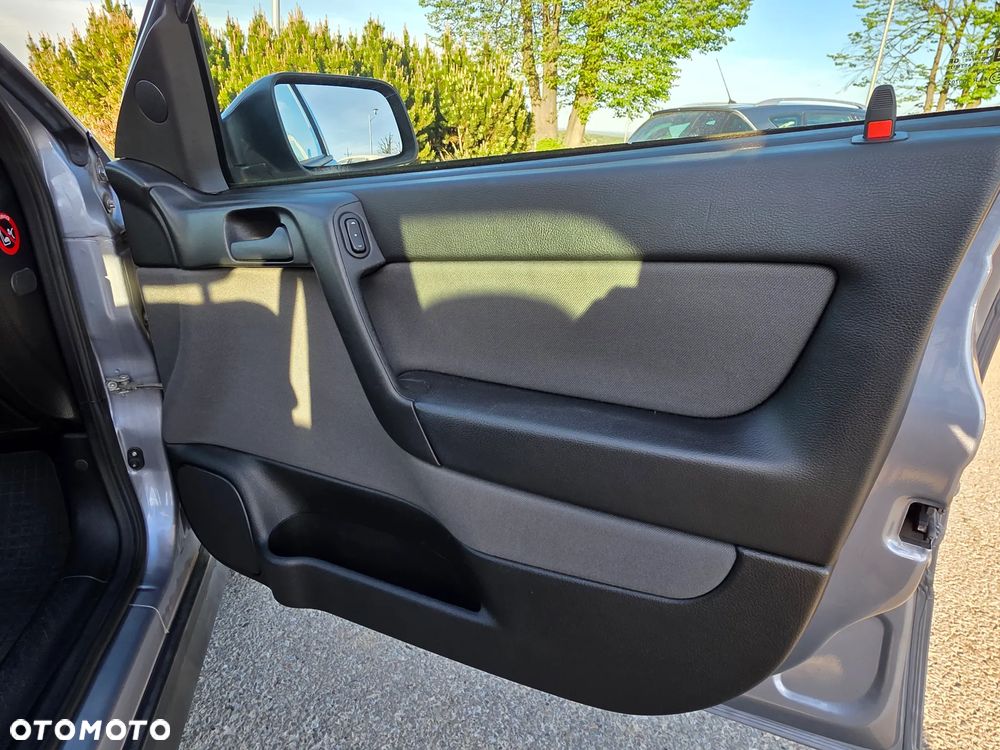 Opel Astra 1.4 - 8
