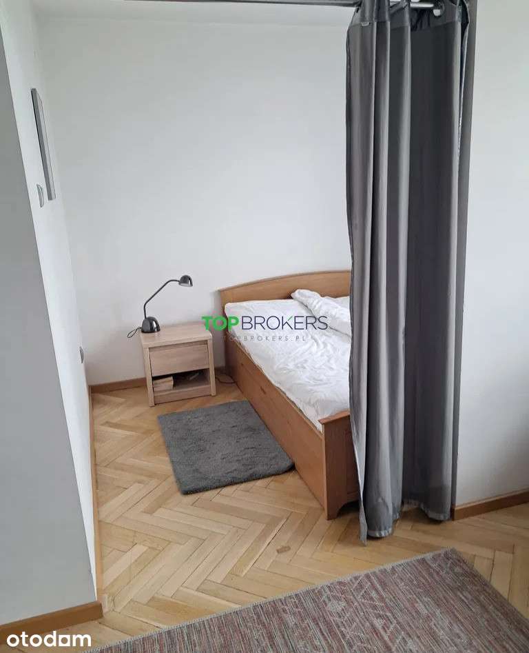 Trzy pokoje z osobną kuchnią w ścisłym centrum