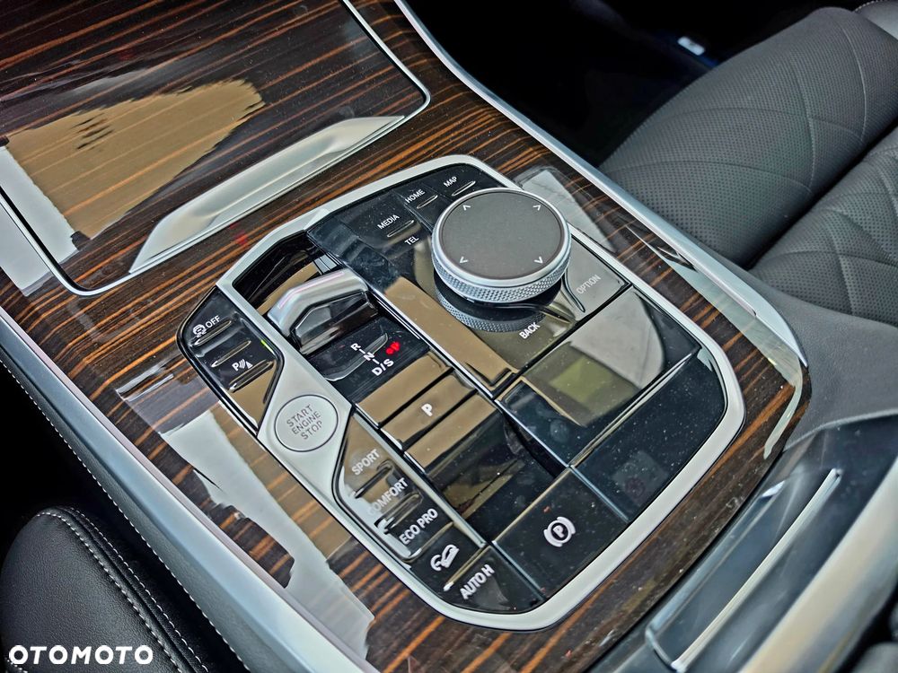 BMW X5 xDrive40d mHEV sport - 30