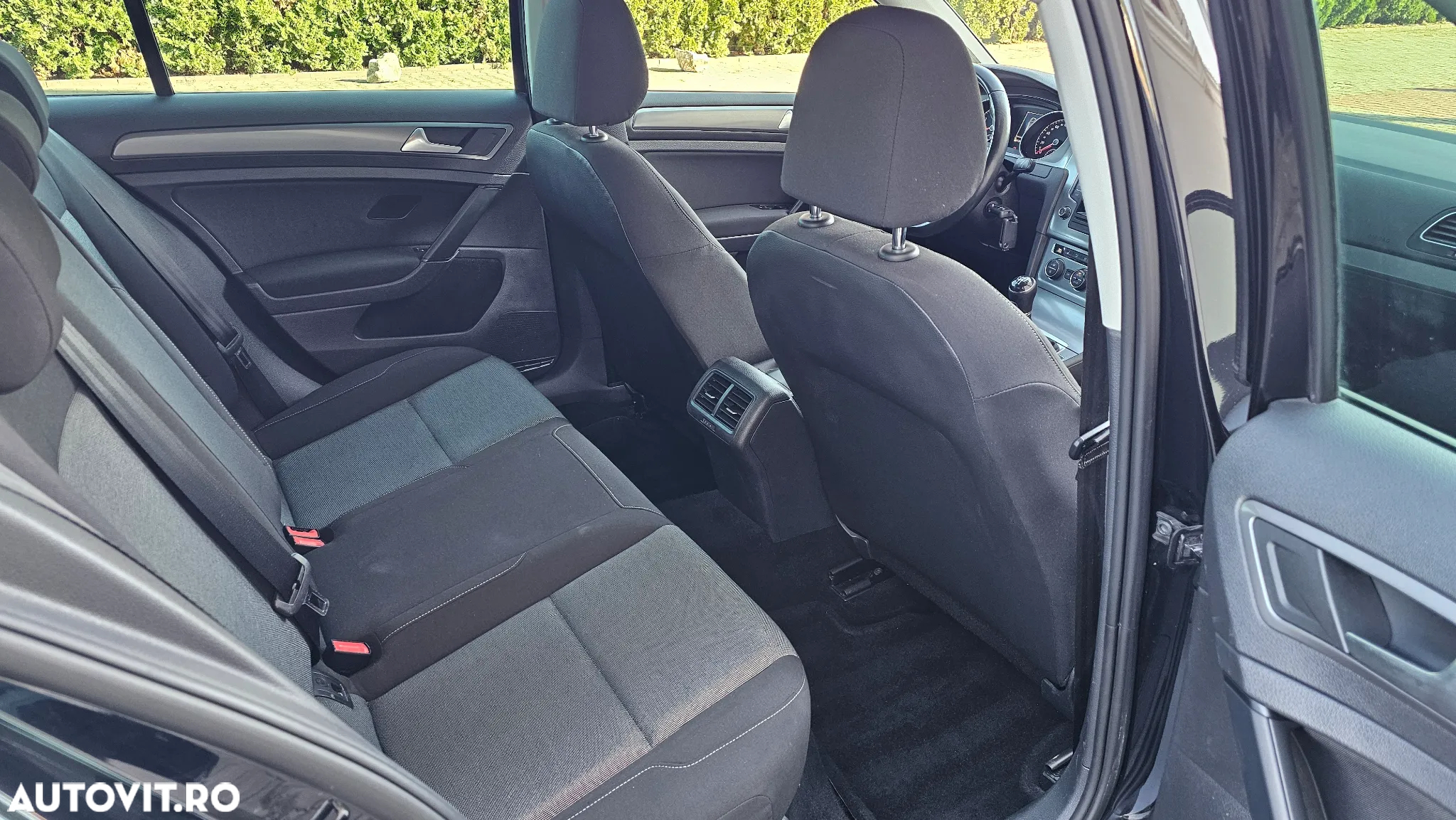 Volkswagen Golf 1.2 TSI BlueMotion Technology Highline - 8
