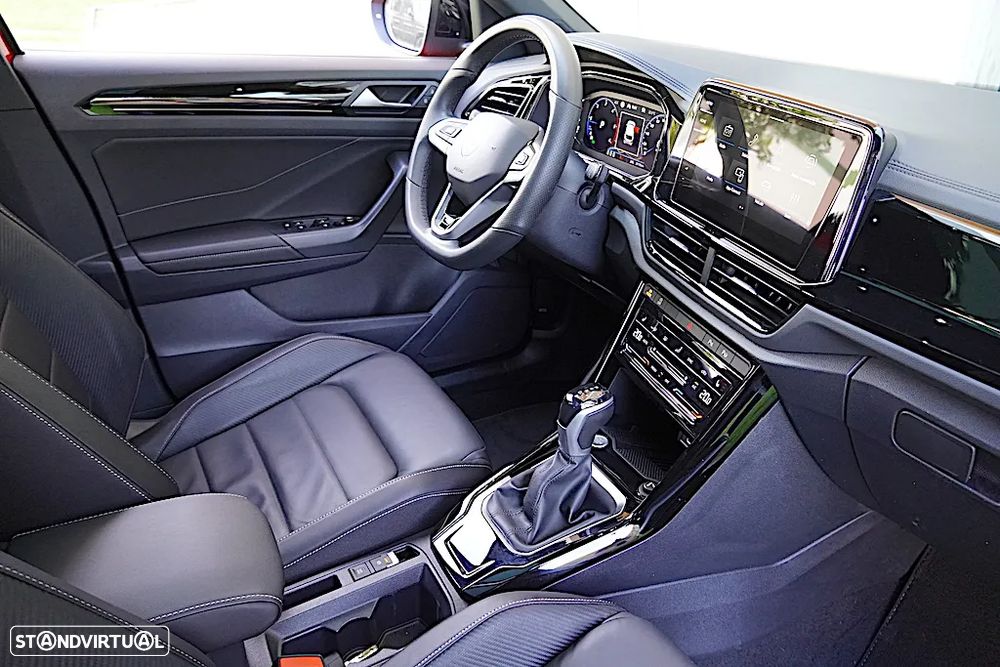 VW T-Roc 2.0 TDI R-Line DSG - 25