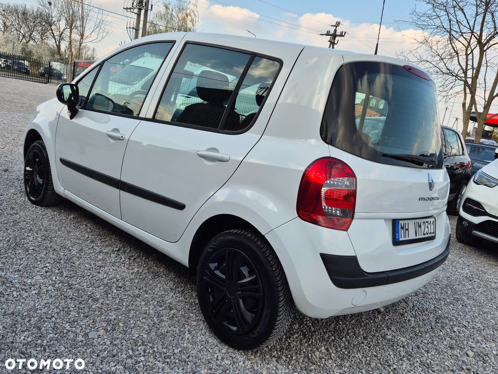 Renault Modus 1.2 16V Yahoo - 9