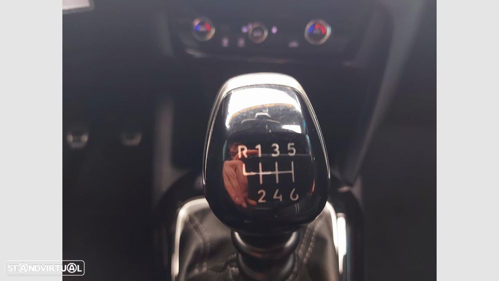 Opel Corsa 1.2 T GS - 13