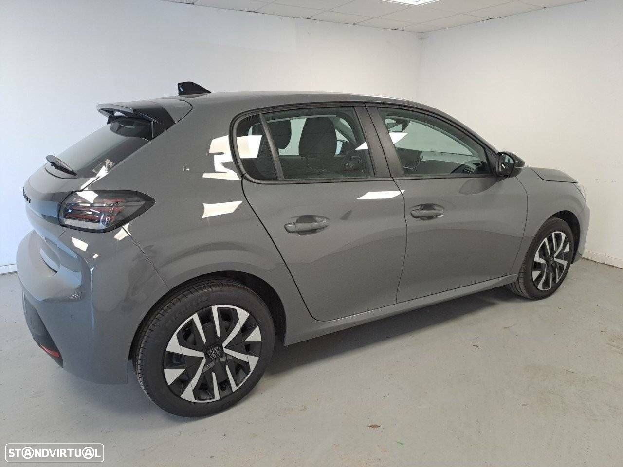 Peugeot 208 1.2 PureTech Active - 5