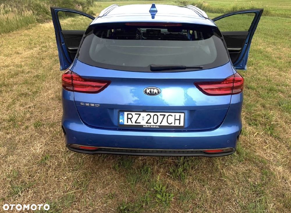 Kia Ceed 1.6 CRDi mHEV GT-Line - 5