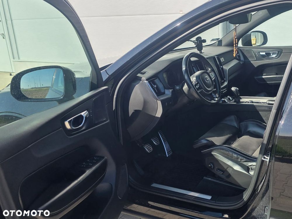 Volvo XC 60 D3 R-Design - 21