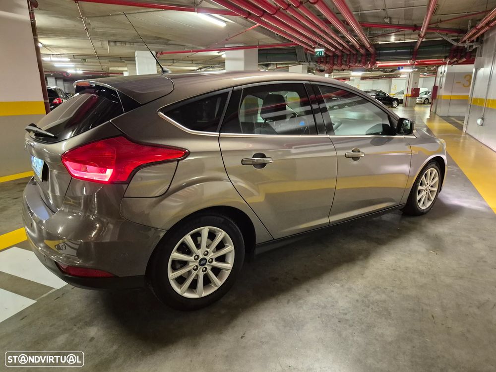 Ford Focus 1.5 TDCi Titanium - 13