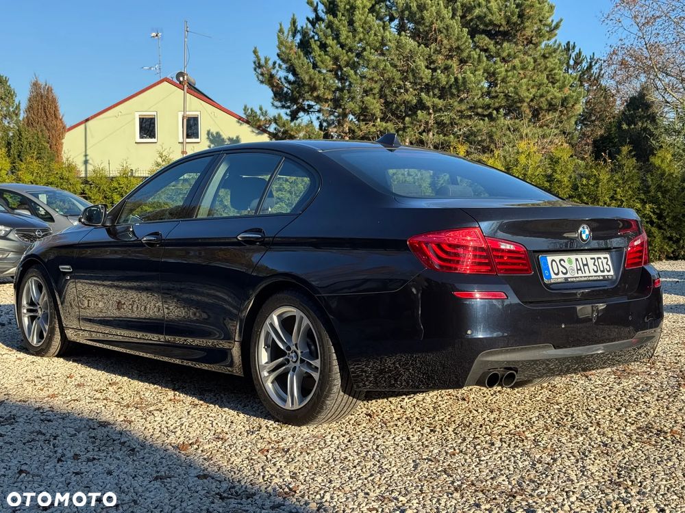 BMW Seria 5 528i - 11