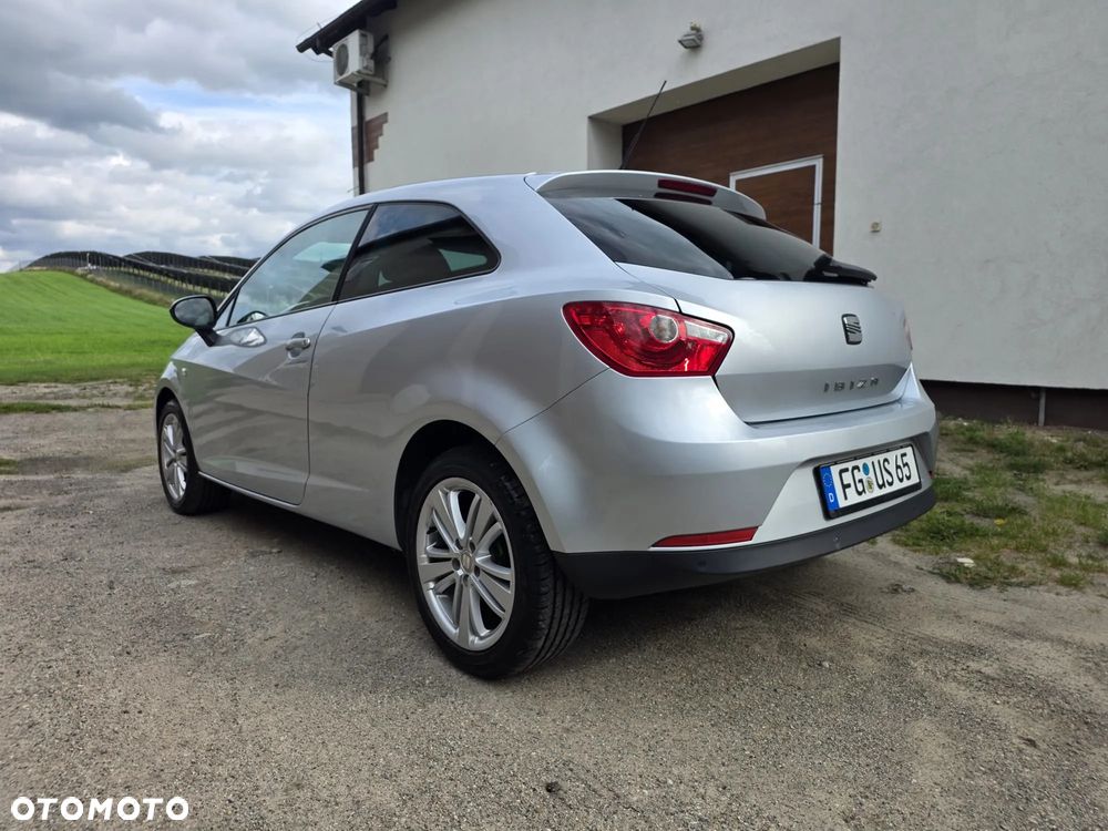 Seat Ibiza SC 1.4 16V Reference - 26