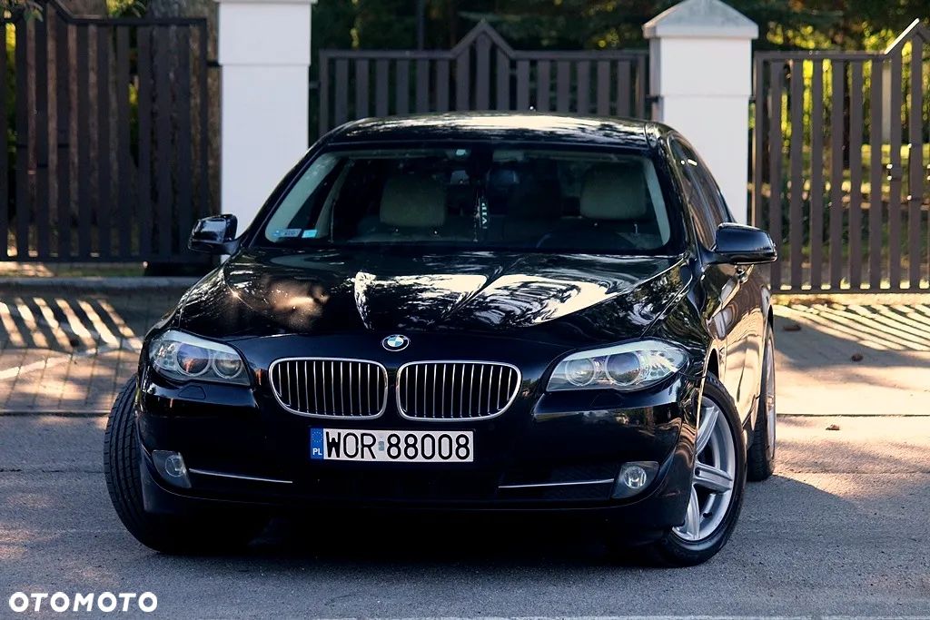 BMW Seria 5 520d Sport-Aut - 1