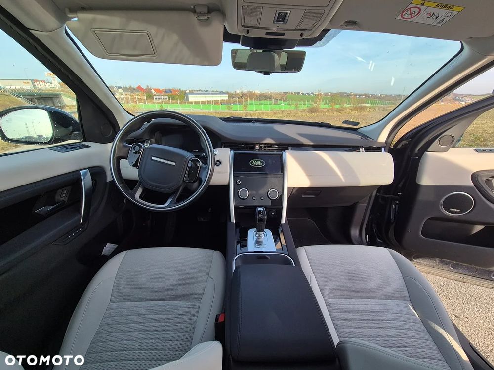 Land Rover Discovery Sport 2.0 D180 HSE - 12