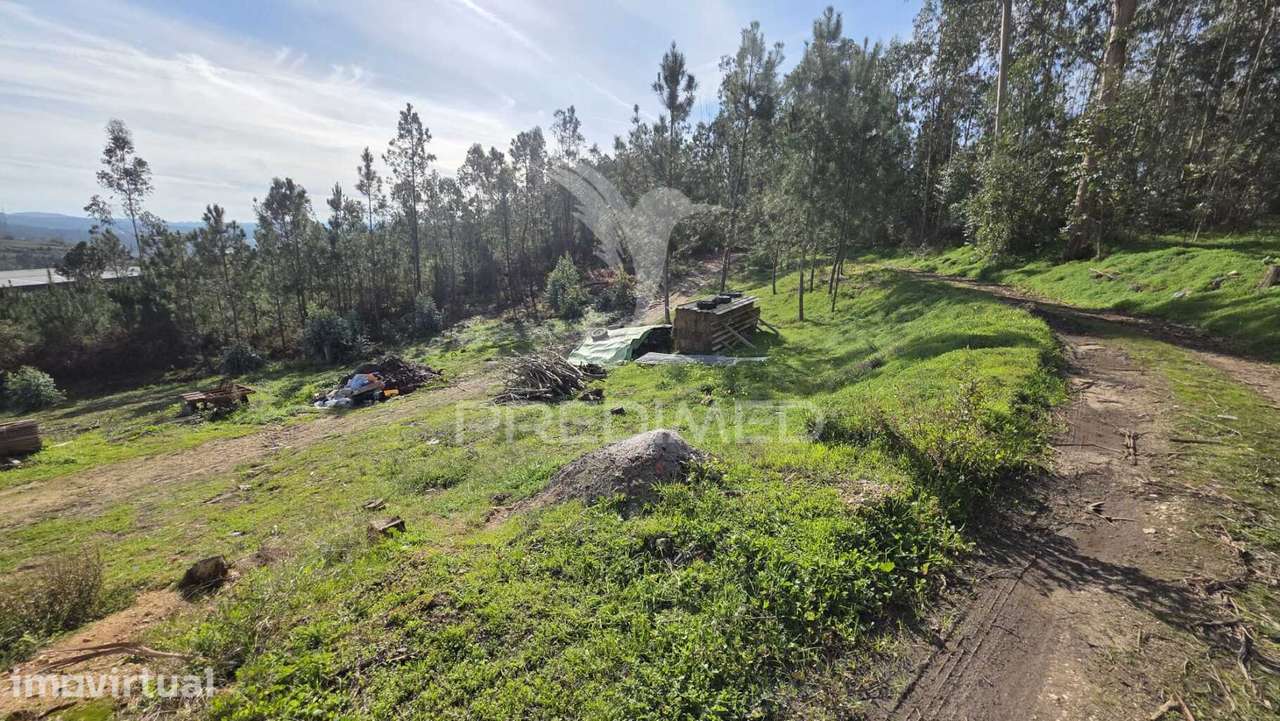 Terreno Urbano para Construção – 2.040 m² – Longra, Freguesia da Ca... - Grande imagem: 3/29