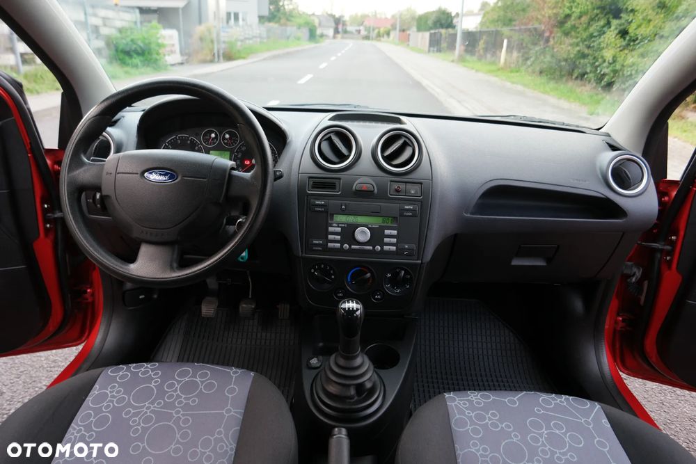 Ford Fiesta - 27
