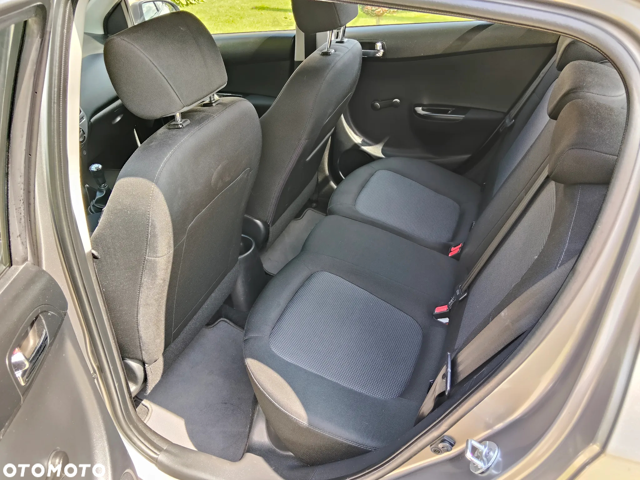Hyundai i20 1.2 BlueDrive Go - 22