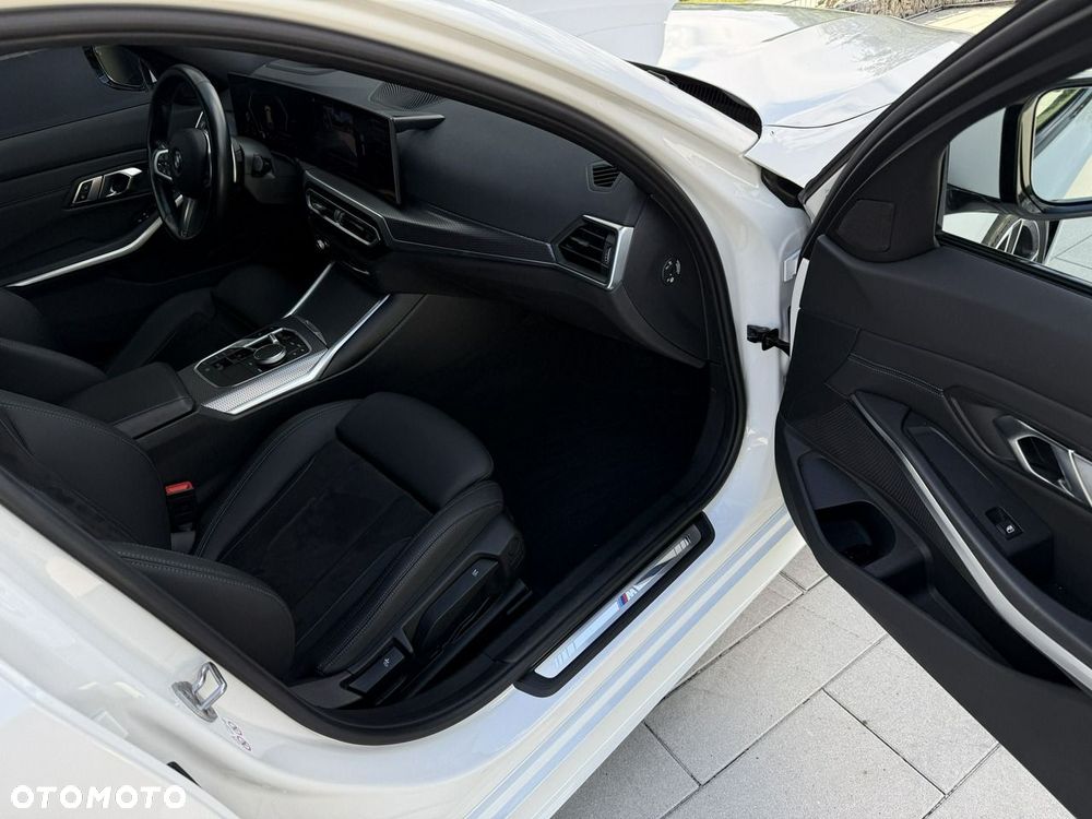 BMW Seria 3 320d xDrive M Sport Shadow sport - 17