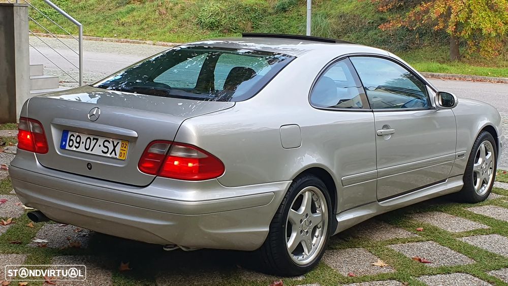 Mercedes-Benz CLK 230 Kompressor Avantgarde - 2
