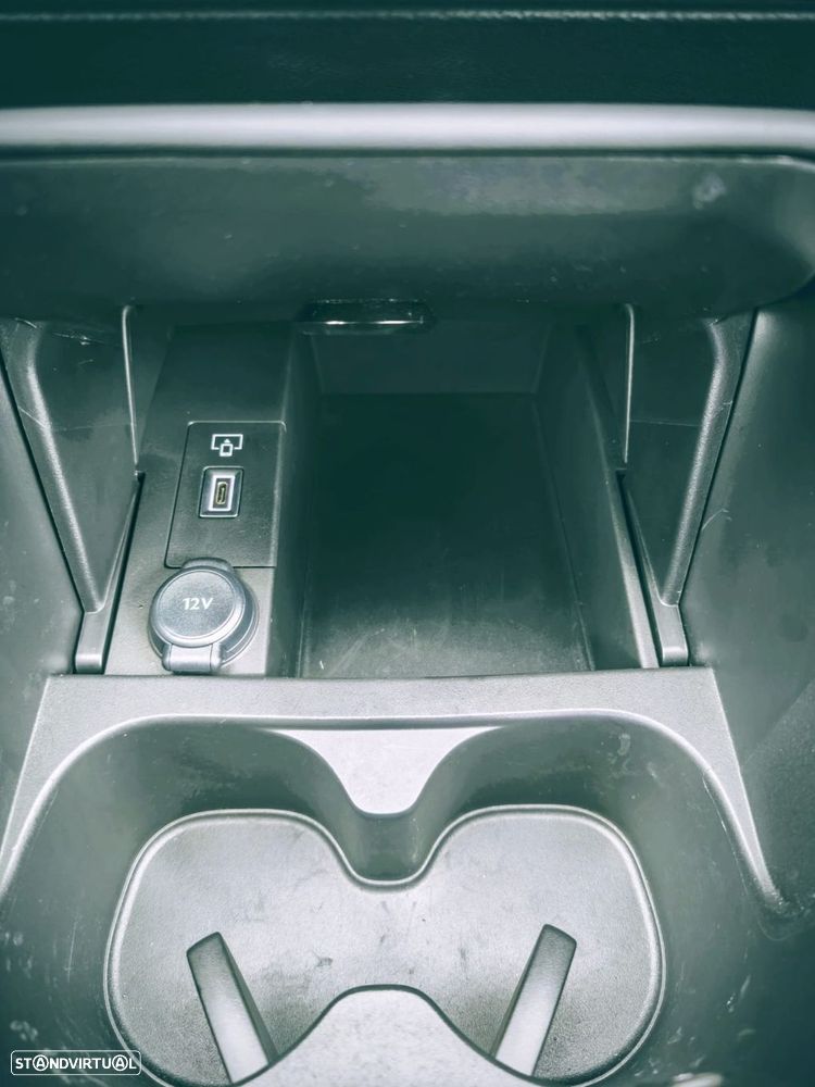 DS DS4 Crossback - 15