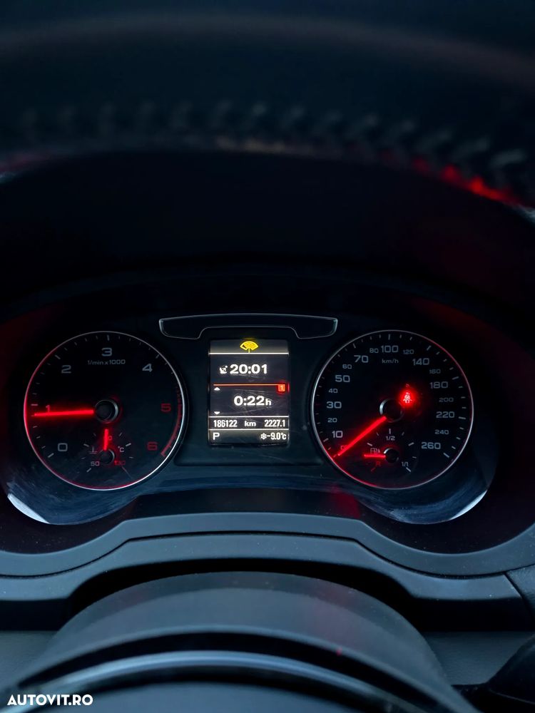 Audi Q3 2.0 TDI Quattro S tronic - 14