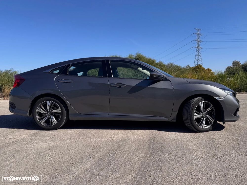 Honda Civic 1.5 i-VTEC Elegance Navi CVT - 7