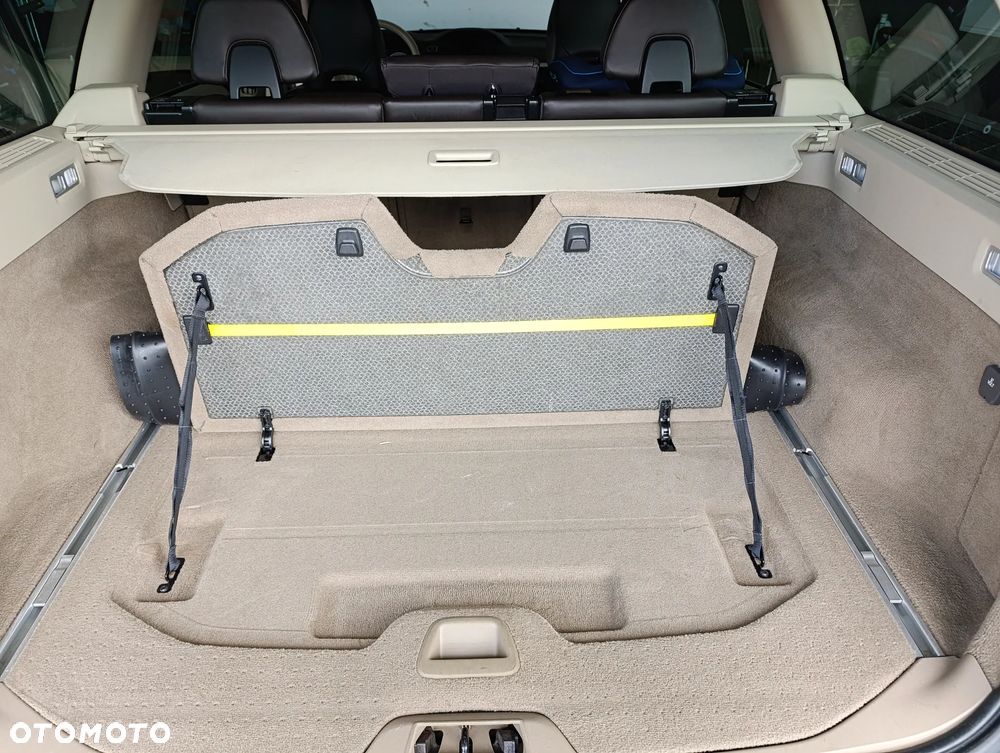 Volvo XC 70 T6 AWD Summum - 10