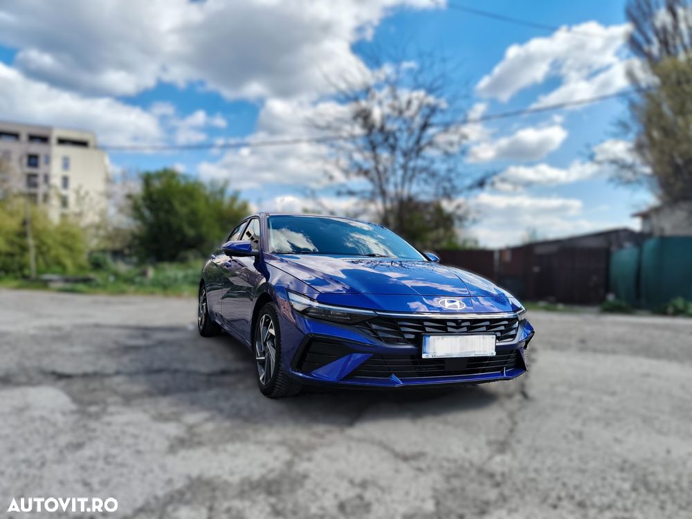 Hyundai Elantra 1.6 l 123 CP CVT Exclusive - 1