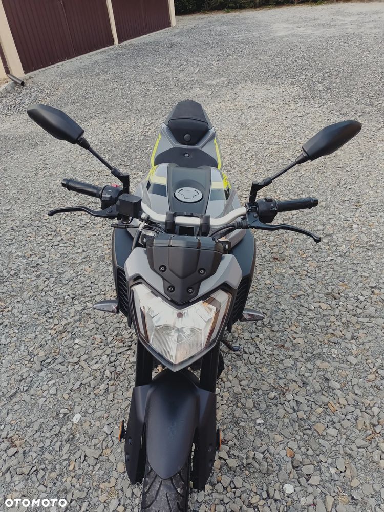 Yamaha MT - 3
